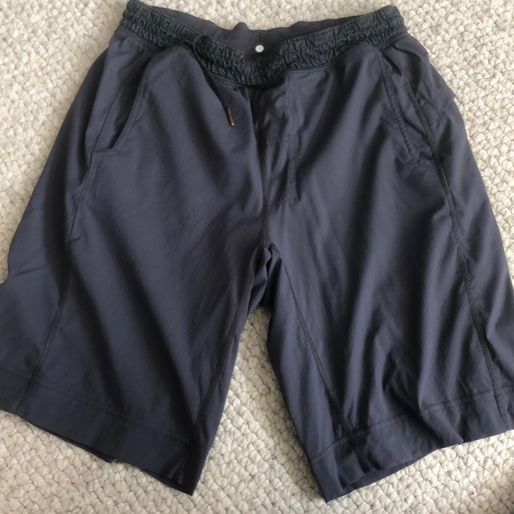 Men’s lululemon shorts!